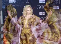 Gwendoline Christie, fosta Brienne din „Urzeala tronurilor”, s-a alăturat distribuției serialului „Wednesday”, de la Netflix