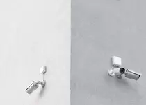 Camere de supraveghere prin cablu sau wireless?