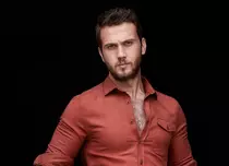 În sfârșit, o veste bună pentru Aras Bulut Iynemli, protagonistul din „Legea familiei”!