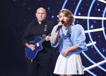 Maria, fiica tenorului Costel Busuioc, a urcat pe scena „SuperStar”. „Să fiu fata lui are avantaje şi dezavantaje”