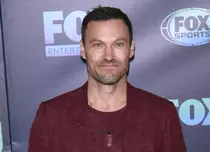 Brian Austin Green a devenit tată pentru a cincea oară! Iubita lui, Sharna Burgess, a născut