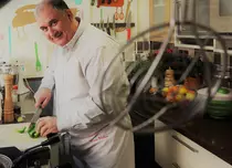 Chef Horia Vîrlan revine la Prima TV cu un nou sezon „Alege Rețeta Națională”. Când începe și care sunt noile reguli