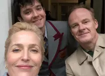 Un detaliu interesant, care le-a scăpat fanilor serialului ”Sex Education” (Netflix). Cine apare în sezonul 3