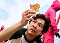 Sezonul 2 din „Jocul calamarului” / „Squid Game”, confirmat oficial de Netflix. „Sunt în discuții și pentru sezonul 3”