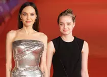 Schimbare radicală de look pentru fiica Angelinei Jolie. Cum arată acum Shiloh Jolie-Pitt