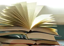 Care sunt cele mai bune 10 cărți publicate în 2021