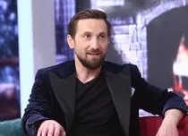 Dani Oțil, mereu pus pe glume. Ce a putut declara în legătură cu fiul lui. „Abia aștept să-ți beau alocația”