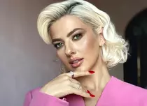 Cum arată toate surorile Lidiei Buble. Cu ce se ocupă Diana și Loredana