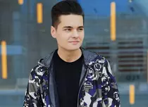 Ce a făcut Selly cu primii bani câștigați. Ce sumă imensă a primit pentru un contract de imagine