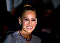 Imagini cu Sarah Jessica Parker la premiera „And Just Like That” de la New York. Actrița a strălucit într-o ținută Oscar de la Renta