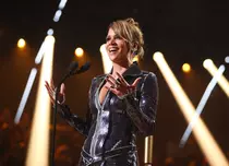 Câștigătorii People’s Choice Awards 2021. Cele mai extravagante ținute de pe covorul roșu