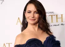 Reacția lui Kristin Davis, după ce fanii au criticat aspectul fizic al actrițelor din „And Just Like That” față de „Sex and the City”