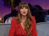 Momentul stânjenitor trăit de Dakota Johnson în direct la tv: „Nimic din ce n-a văzut deja toată lumea”