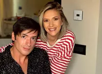 Ce surpriză i-a făcut Adela Popescu lui Radu Vâlcan de ziua lui. Imagini de la petrecere