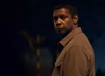 Filme la TV azi, 12 februarie: „Equalizer 2: Războiul dreptăţii”, „Maleficent: Suverana răului”, „Soția călătorului în timp”