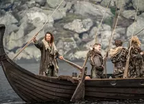 Cine sunt actorii principali din „Vikingii: Valhalla”. Informații EXCLUSIVE de la filmările serialului Netflix