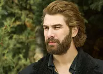 Ce trebuie să știți despre Furkan Palali, Fikret din serialul „Mă numesc Züleyha”