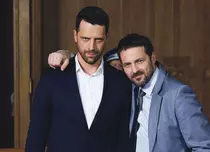 Reuniune între „rivalii” din serialul „Vlad”. Adrian Nartea și Andrei Aradits au filmat împreună