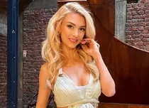 Andreea Bălan ar avea un nou iubit. Detaliul care a dat-o de gol