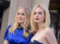 Elle Fanning, adevărul despre relația cu sora ei, Dakota. De ce n-au jucat niciodată împreună într-un film