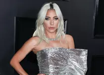 Premiile Grammy 2022: Cele mai frumoase și cele mai neinspirate ținute de pe covorul roșu