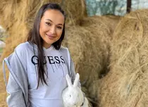 Vlăduța Lupău, însărcinată în patru luni, despre dramele din viața sa. „Nu m-am bucurat absolut deloc”. Vestea care a dărâmat-o!