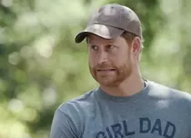 Adevăratul motiv pentru care prințul Harry amână publicarea volumului său de memorii