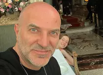 Cum arată băiatul lui Dan Capatos. Andrei a apărut pentru prima oară la TV