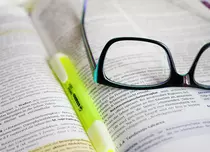 Markere neon – o invenție bună pentru persoanele care studiază mult