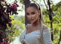 Bianca Drăgușanu s-ar căsători cu iubitul ei, Gabi Bădălău. „Lucrurile sunt un pic complicate”