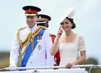 Ce spune comportamentul lui Kate Middleton despre relația ei cu Prințul William. Ce gesturi face în preajma lui