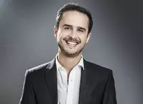 Șerban Copoț: „Dacă nu aş sta bine cu autoironia aş fi fost la psihiatrie”