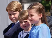 Copiii ducilor de Cambridge, asortați perfect la Jubileul Reginei Elisabeta a II-a