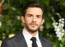 Fellow Travelers, tot ce știm despre noul serial cu Jonathan Bailey, actorul din Bridgerton