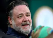 Russell Crowe va juca în filmul „The Pope’s Exorcist”