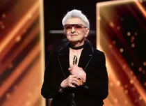 „Băieții de zinc”, cu Mariana Mihuț, în avanpremieră la Teatrul Bulandra