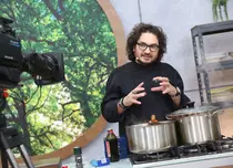 Cea mai înfocată admiratoare a lui Florin Dumitrescu vine la Chefi la cuțite 2022. „Am vrut să-l urmăresc și pe stradă”