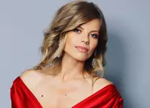 Roxana Hulpe s-a căsătorit. Primele imagini de la nunta prezentatoarei de la PRO TV