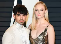Sophie Turner a strălucit pe covorul roșu. Cum arată soția lui Joe Jonas după ce a născut a doua oară