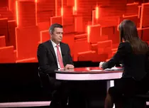 Sorin Grindeanu, la „40 de întrebări cu Denise Rifai”. „Ați fost premierul României sau premierul lui Dragnea?”