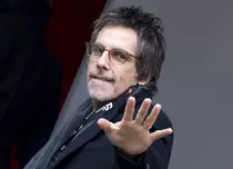 Ben Stiller, parteneră surpriză la Premiile Emmy. Cine este tânăra de 20 de ani care l-a însoțit