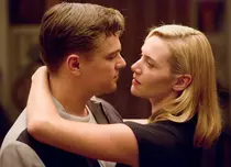 Filme la TV 1000 în octombrie 2022. Pelicule inspirate din romanele lui John Grisham și filme cu Kate Winslet, în program