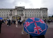 Curcubeu dublu, apărut deasupra palatului Buckingham, la moartea reginei Elisabeta a II-a