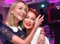 Raluca Tănase a explicat cu ce se ocupă acum, după ce a renunțat la muzică. A fost ajutată de sora ei