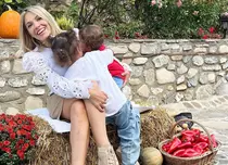 Andreea și Cabral Ibacka au amânat petrecerea aniversară a fiului lor. Ce au pățit la tăierea moțului lui Tiago