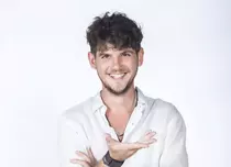 Te cunosc de undeva 2022. Cuza, schimbare drastică de look. „Prima oară s-a întâmplat acum şase ani”