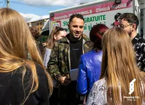 Emi de la Noaptea Târziu a retrăit momentele din copilărie, când îşi „teroriza” rudele şi prietenii