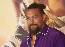 Jason Momoa, gest șocant la TV. Starul din „Aquaman” s-a dezbrăcat în direct. „Asta port în fiecare zi, tot timpul”