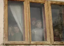 „Asta-i România”, 20 noiembrie 2022. Povestea dureroasă a cinci frați abandonați de mamă