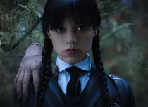 Wednesday Addams merge la școală. Serialul lui Tim Burton are premiera azi la Netflix